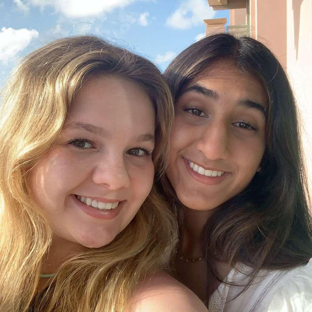 Meet your Posher, Taylor